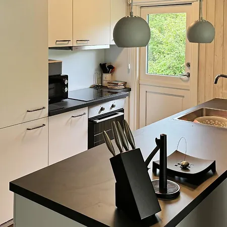 Three-bedroom In 38 Holiday home *