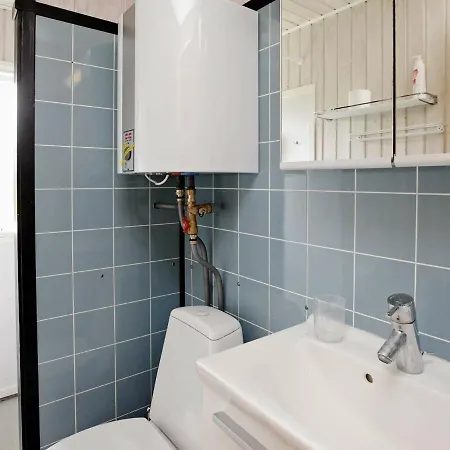 Three-bedroom In 38 * Hals